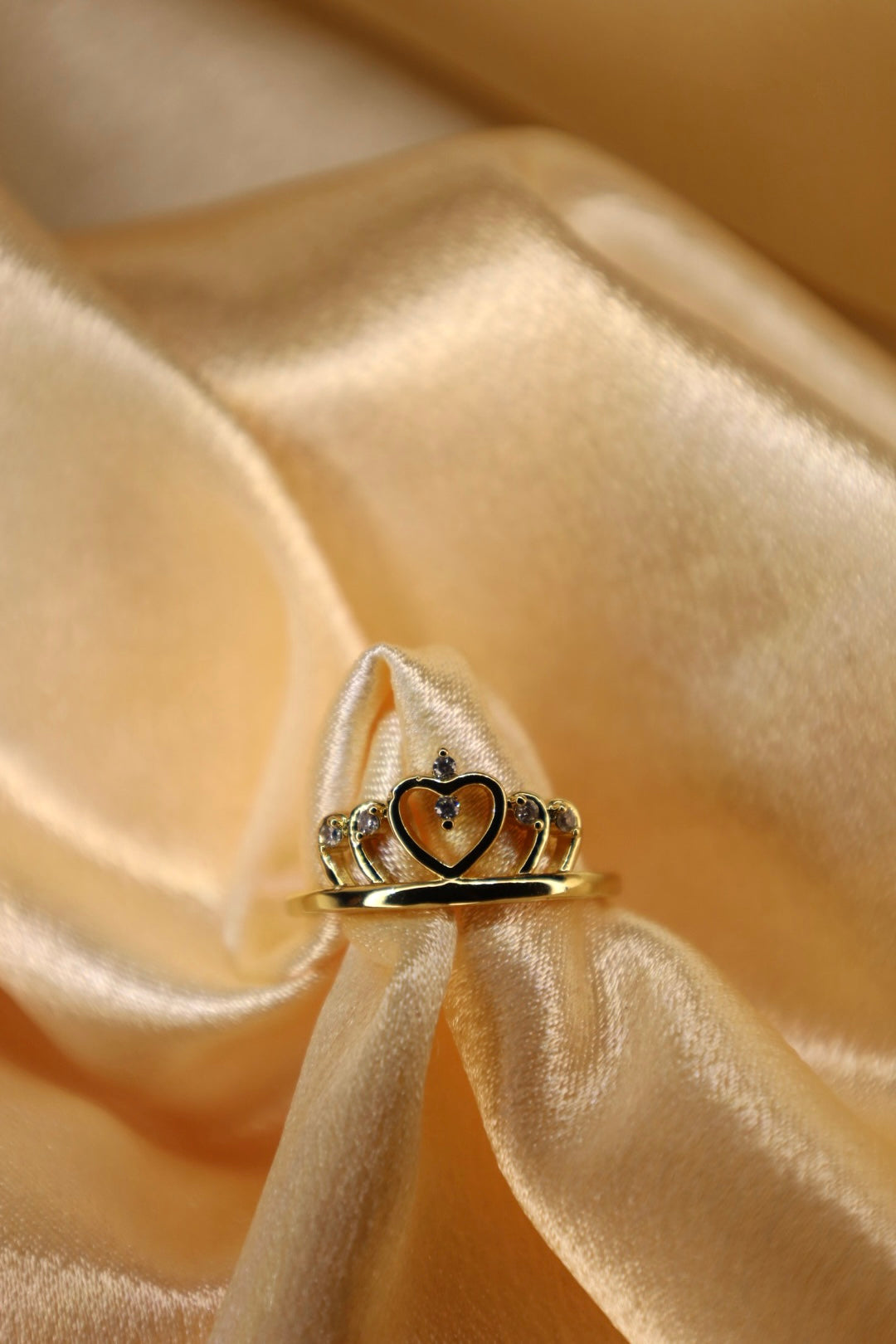 “Destiny” tiara ring