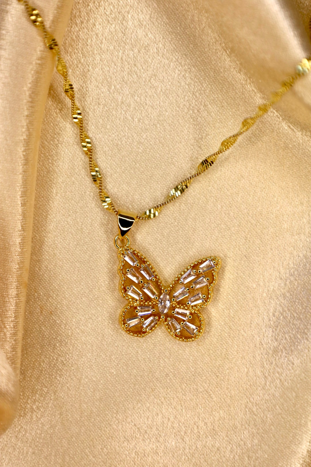 “Beverly” butterfly necklace