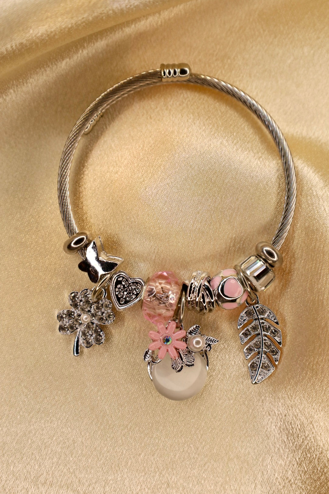 “Dream” charm bracelet