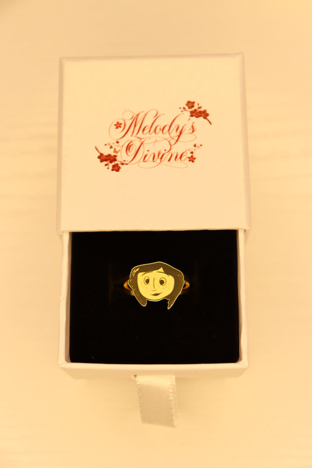 Coraline Classic Ring