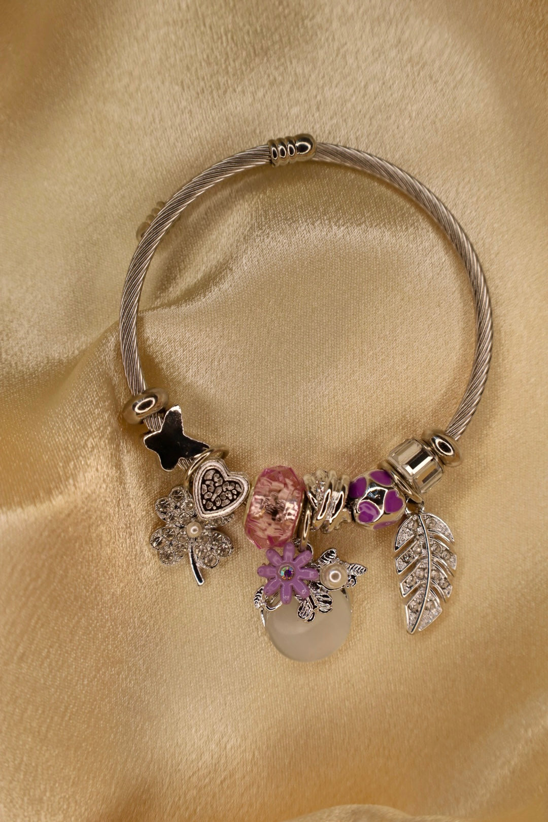 “Dream” charm bracelet