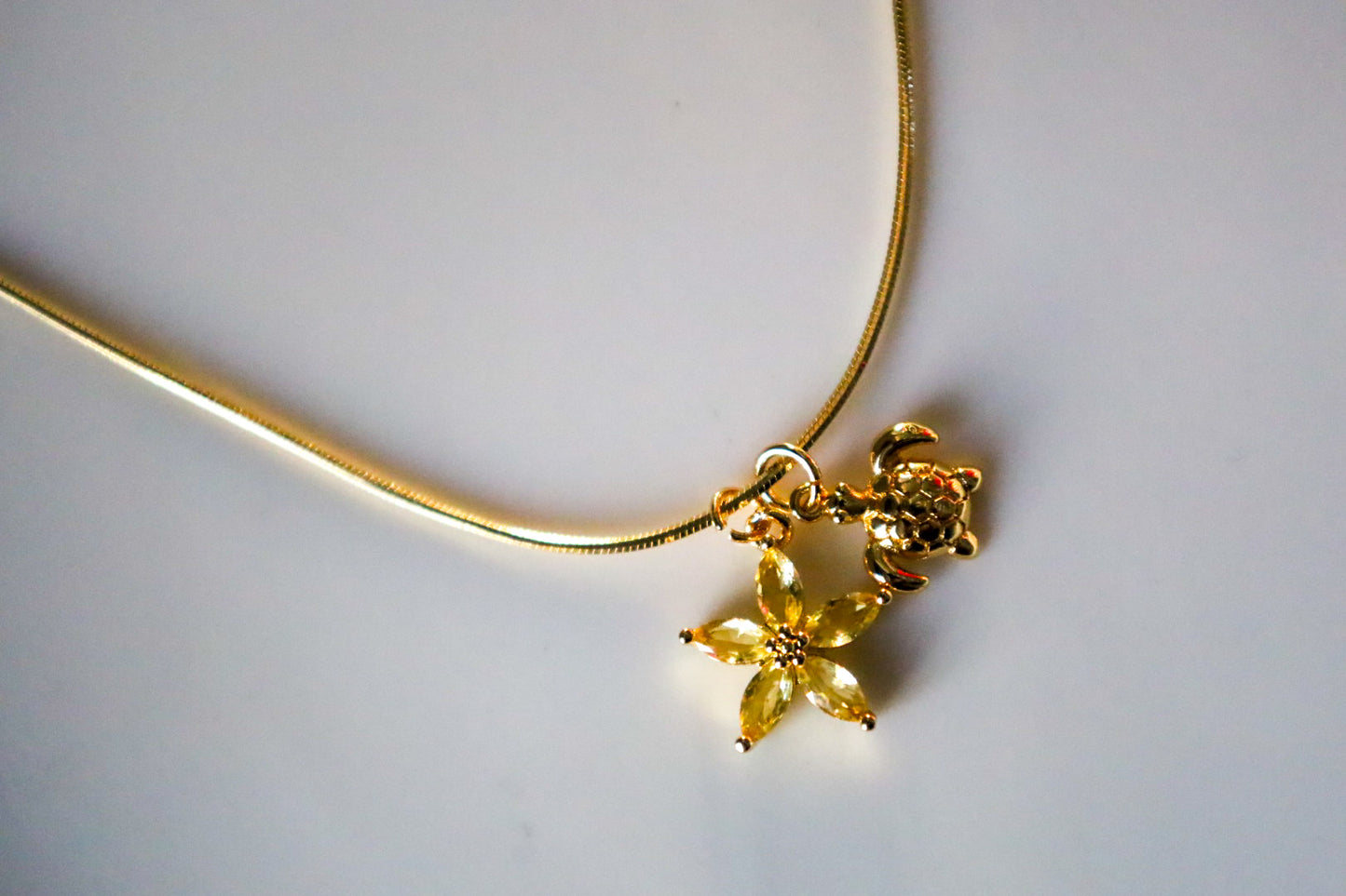 Turtle x flower necklace
