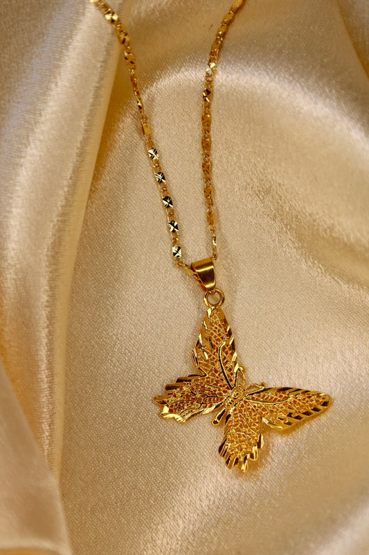 Milena butterfly necklace