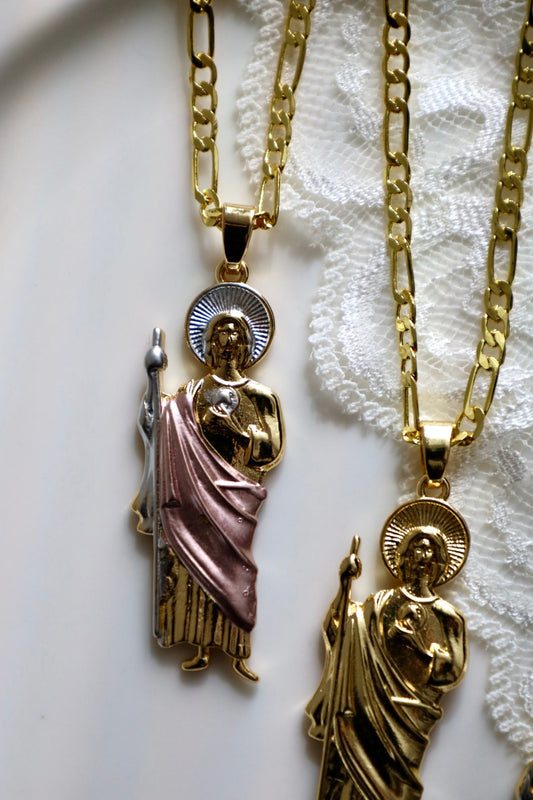 Medium sized san judas
