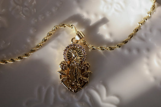 Laia necklace