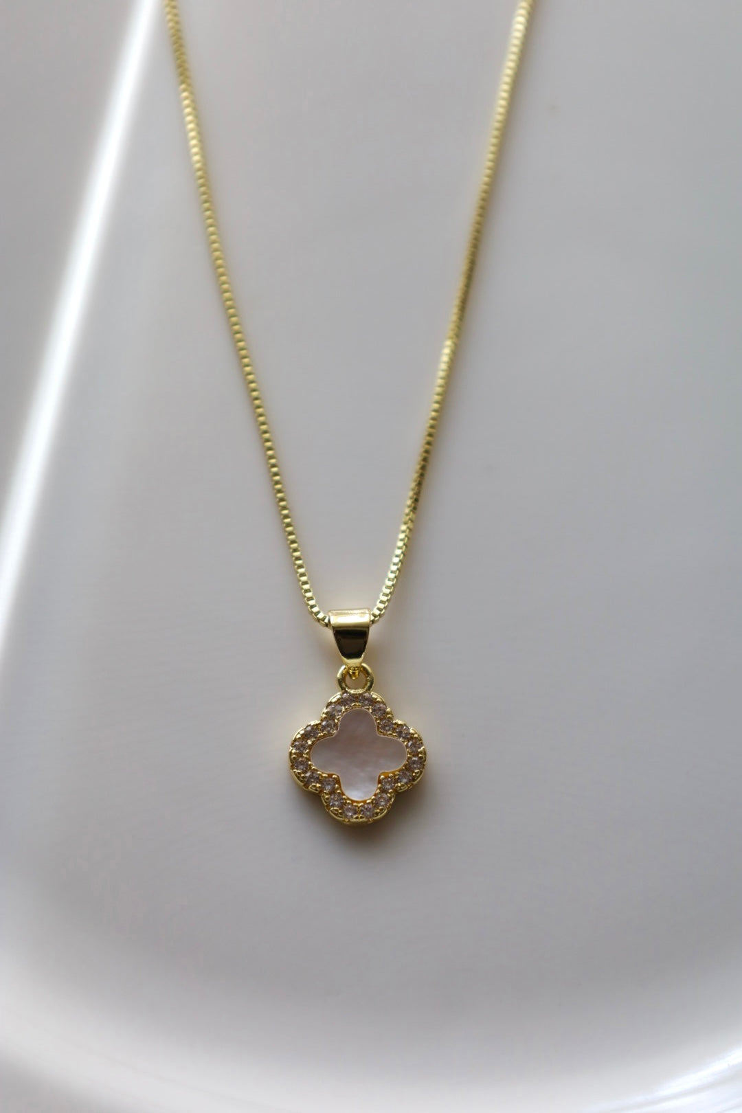 Roselaine necklace