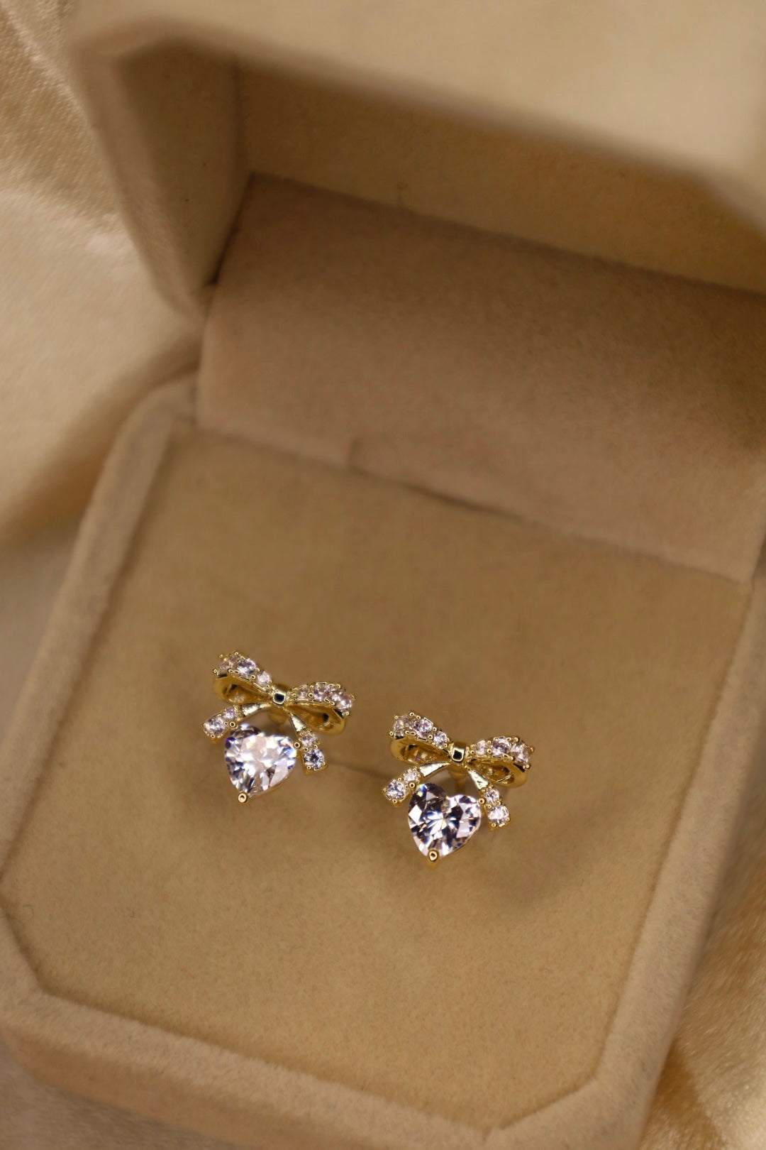 “Darling” bow earrings