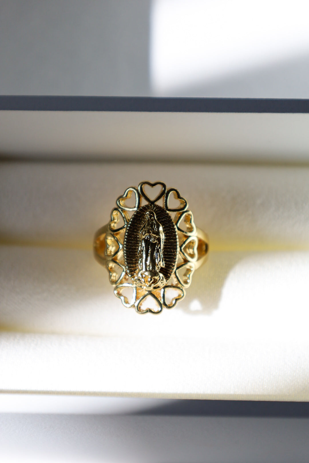 Virgin Mary Amor Infinito Ring