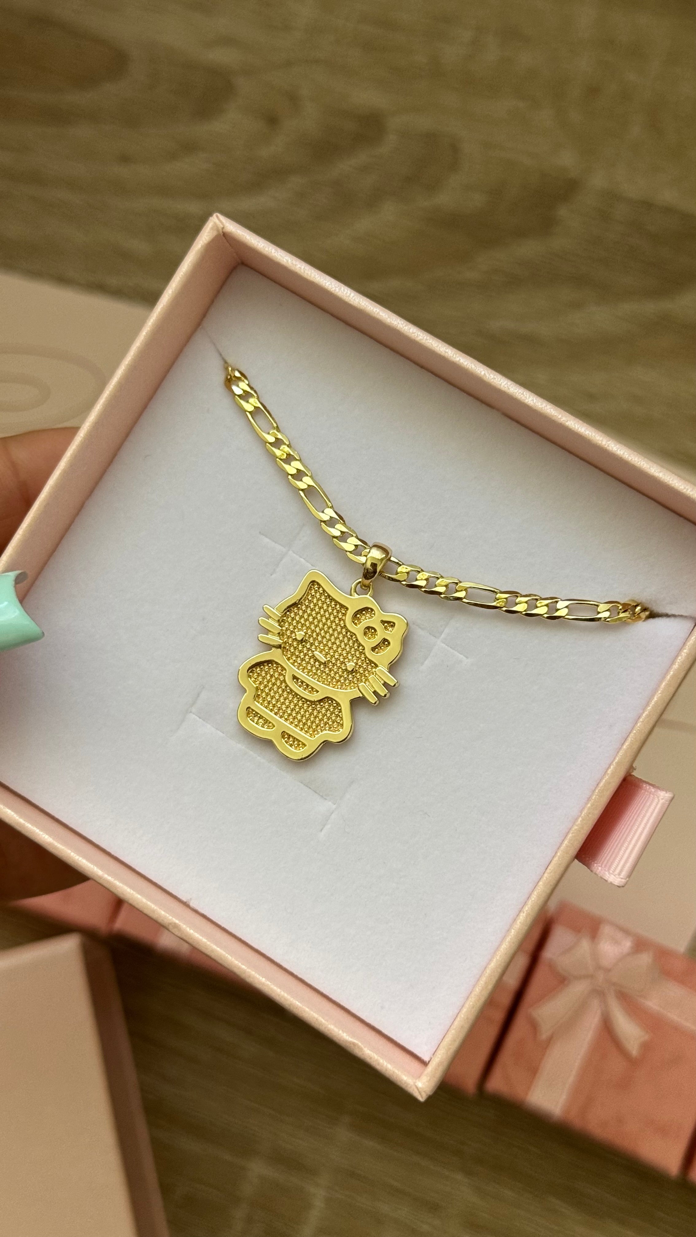 Full Hello Kitty Necklace - 14k gold plated