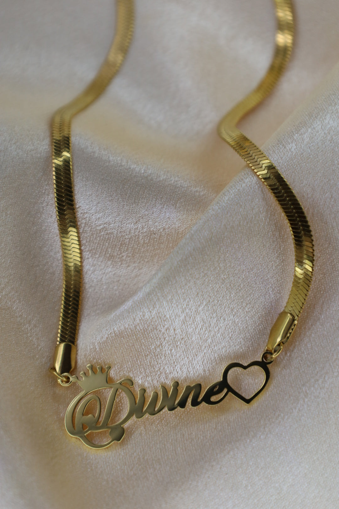 Divine custom name necklace