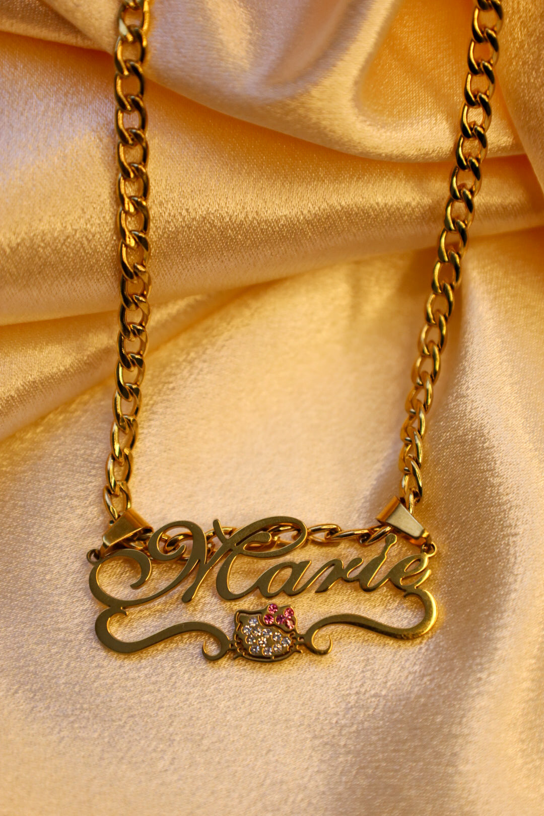 Hk name necklace style #3