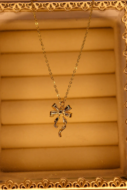 Dainty Bow Necklace