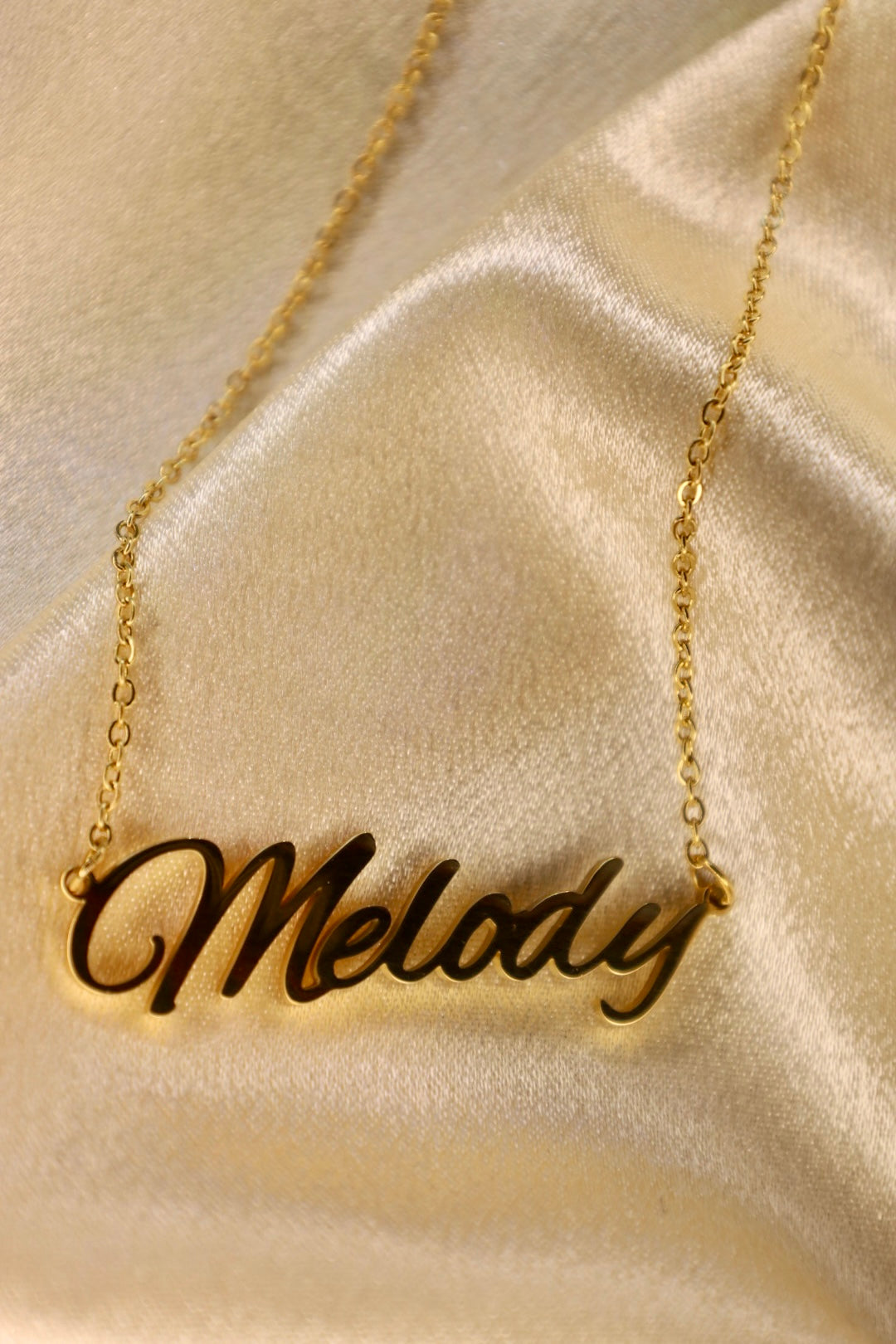 Dainty custom name necklace