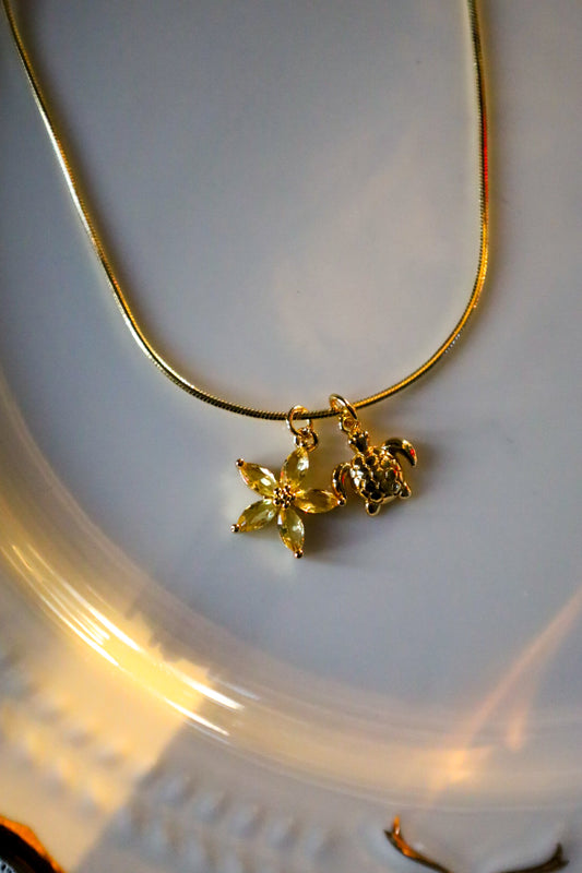 Turtle x flower necklace