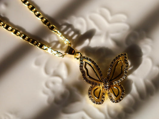 Daphne butterfly necklace
