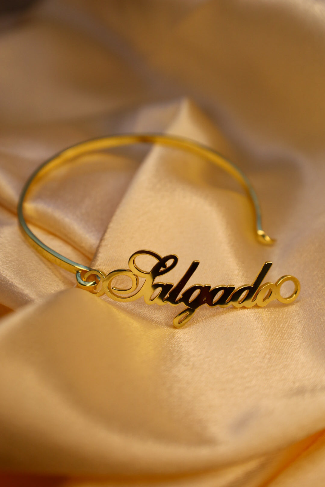 Classic Custom Name Bangle