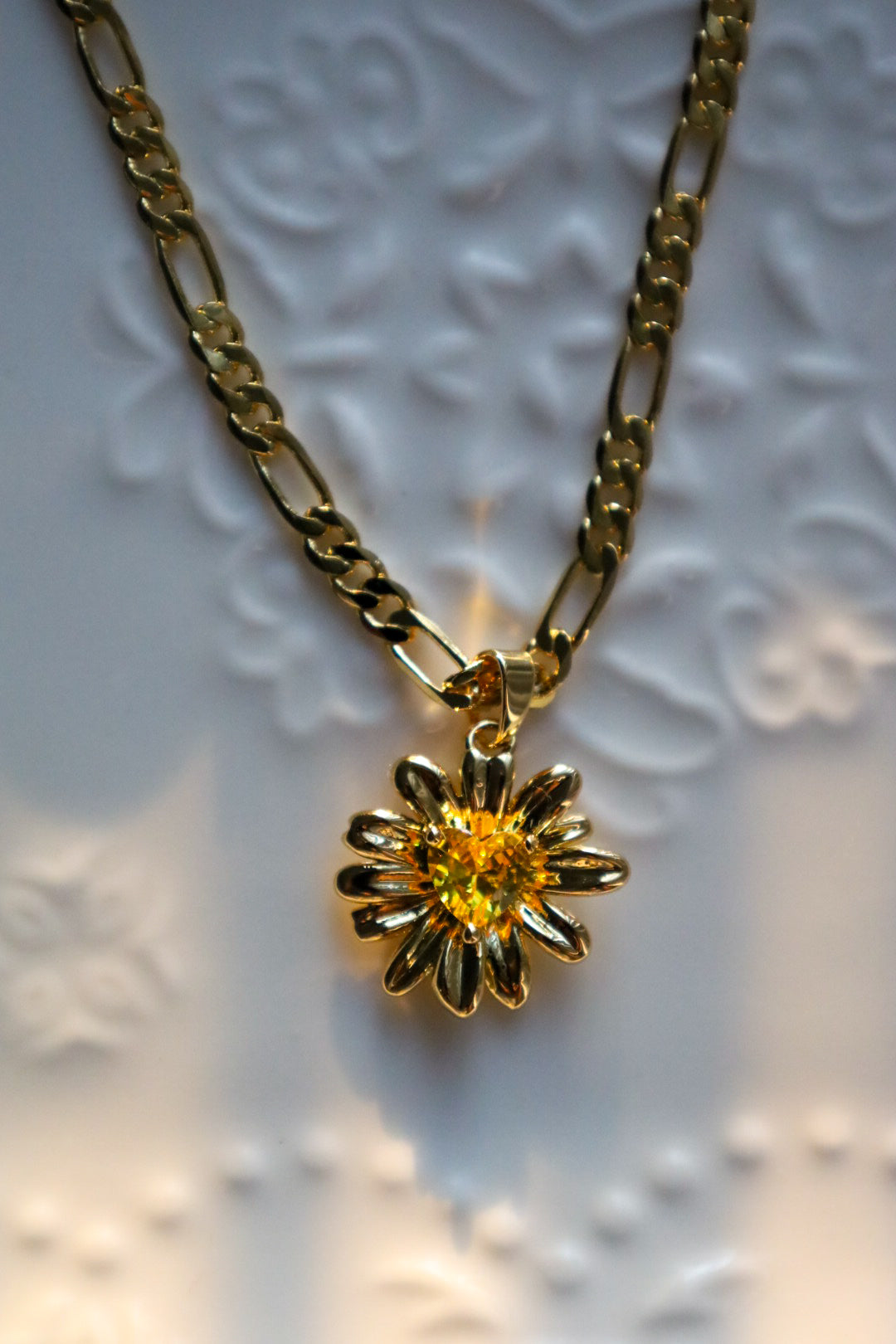 Heart sunflower necklace