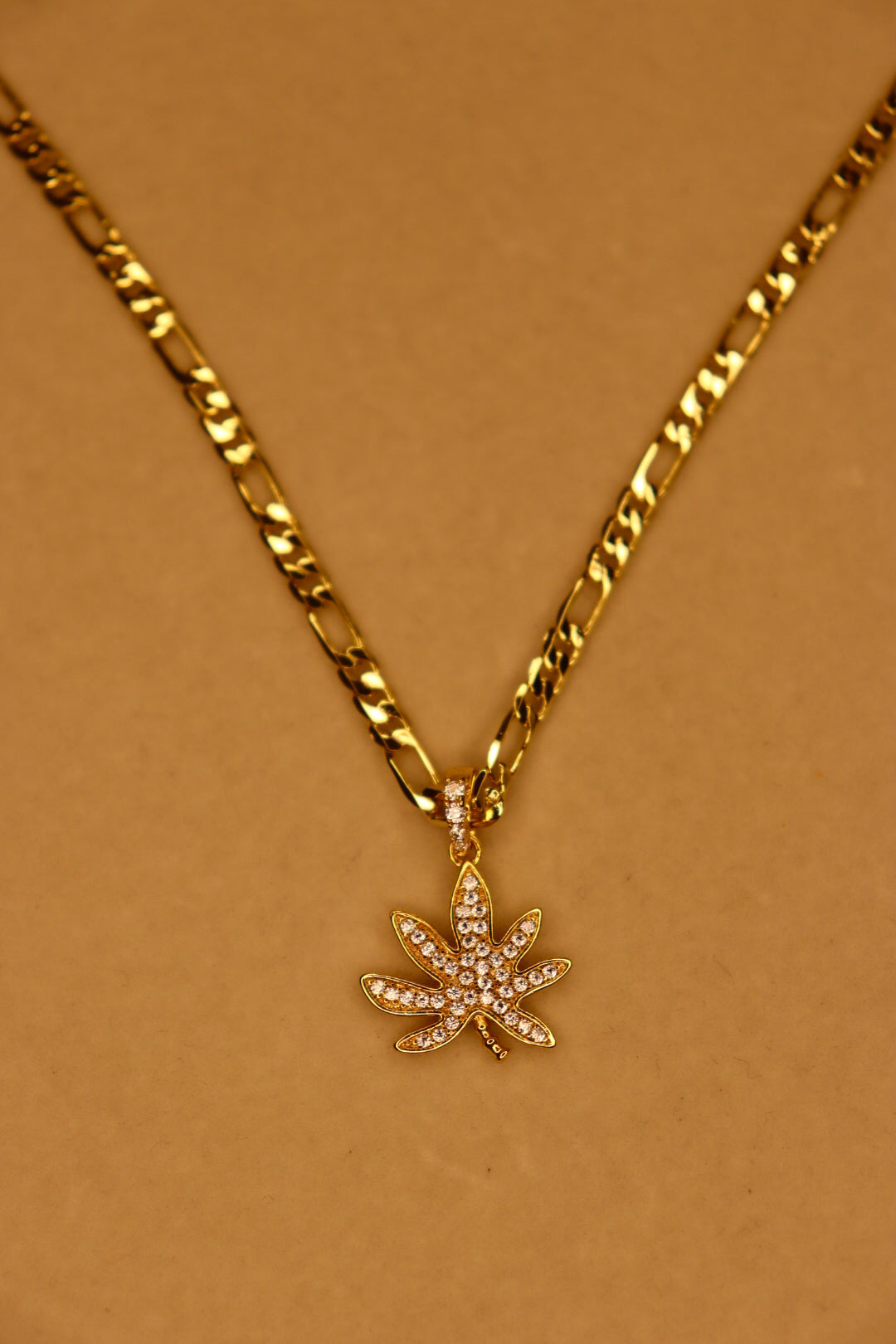 Sparkling Weed Necklace