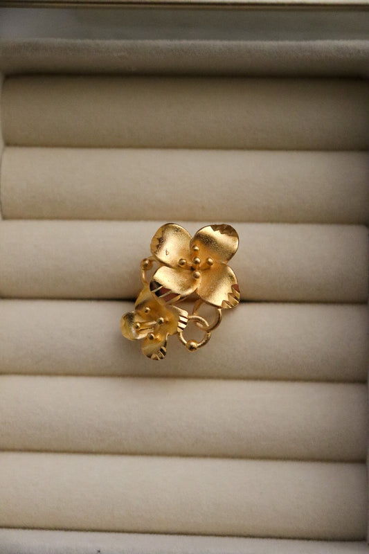 Bouquet Ring