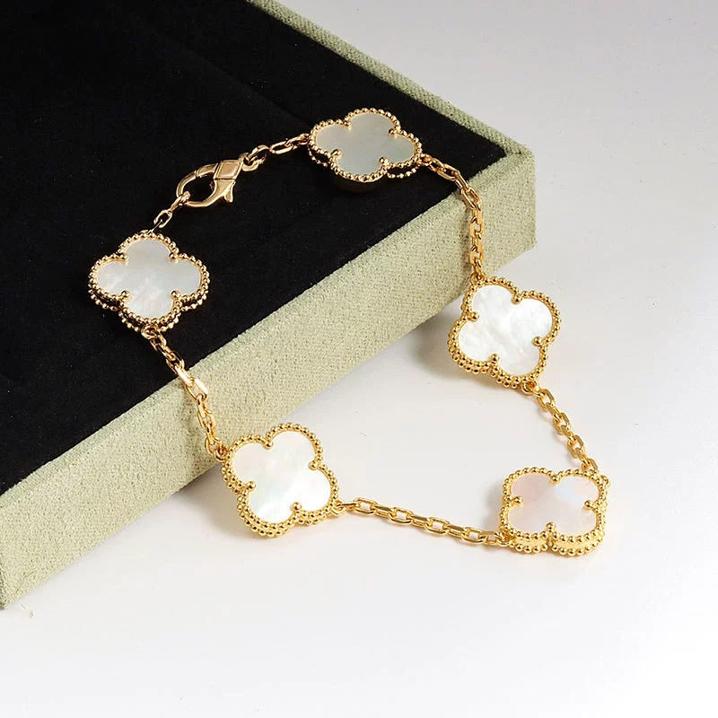 White clover bracelet