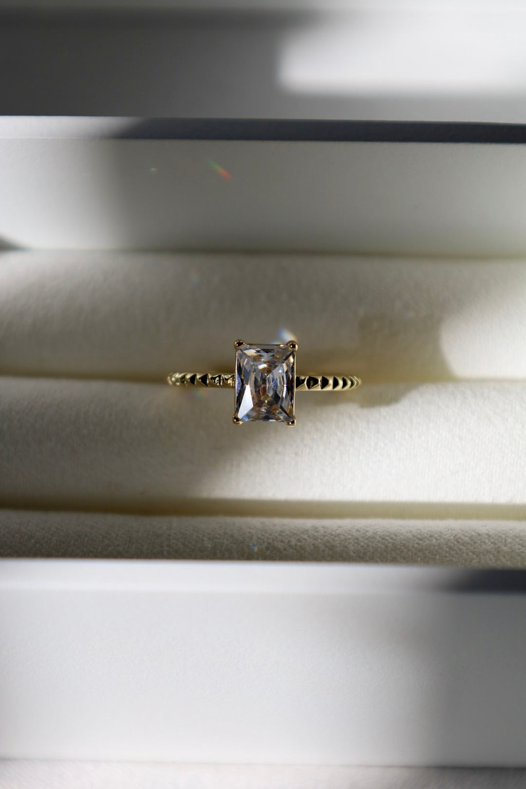“Anastasia” Diamond ring