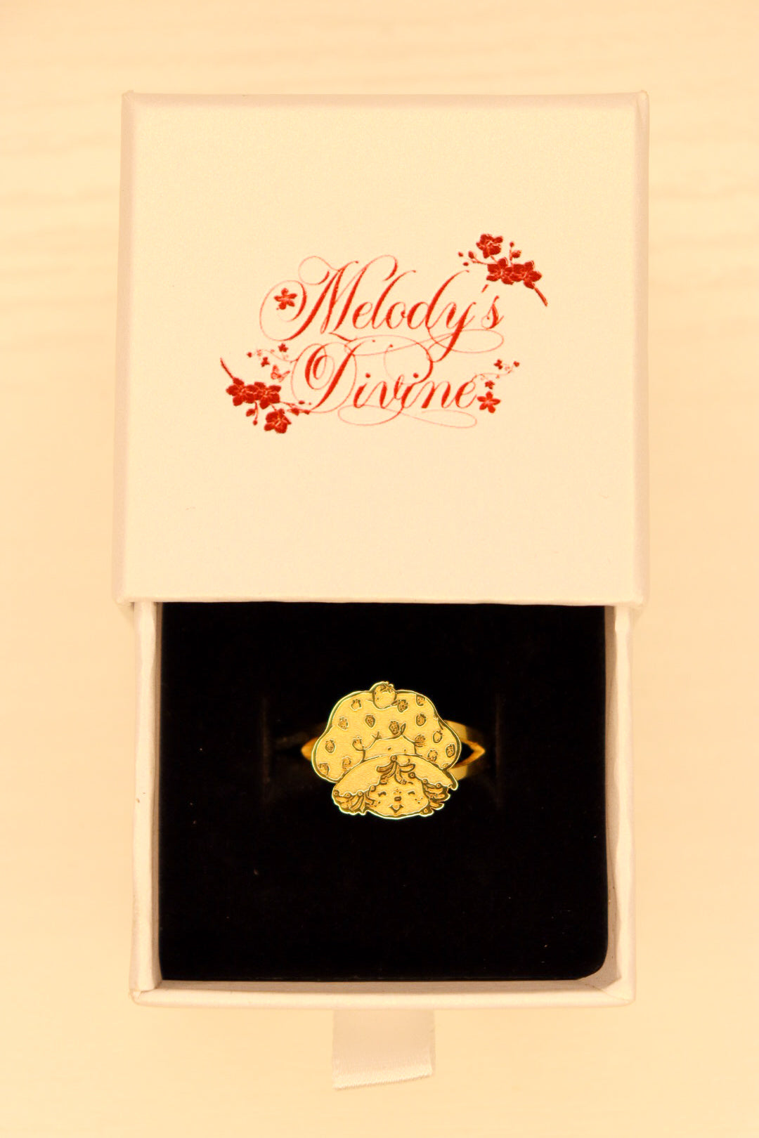 Vintage 1980s Strawberry shortcake ring