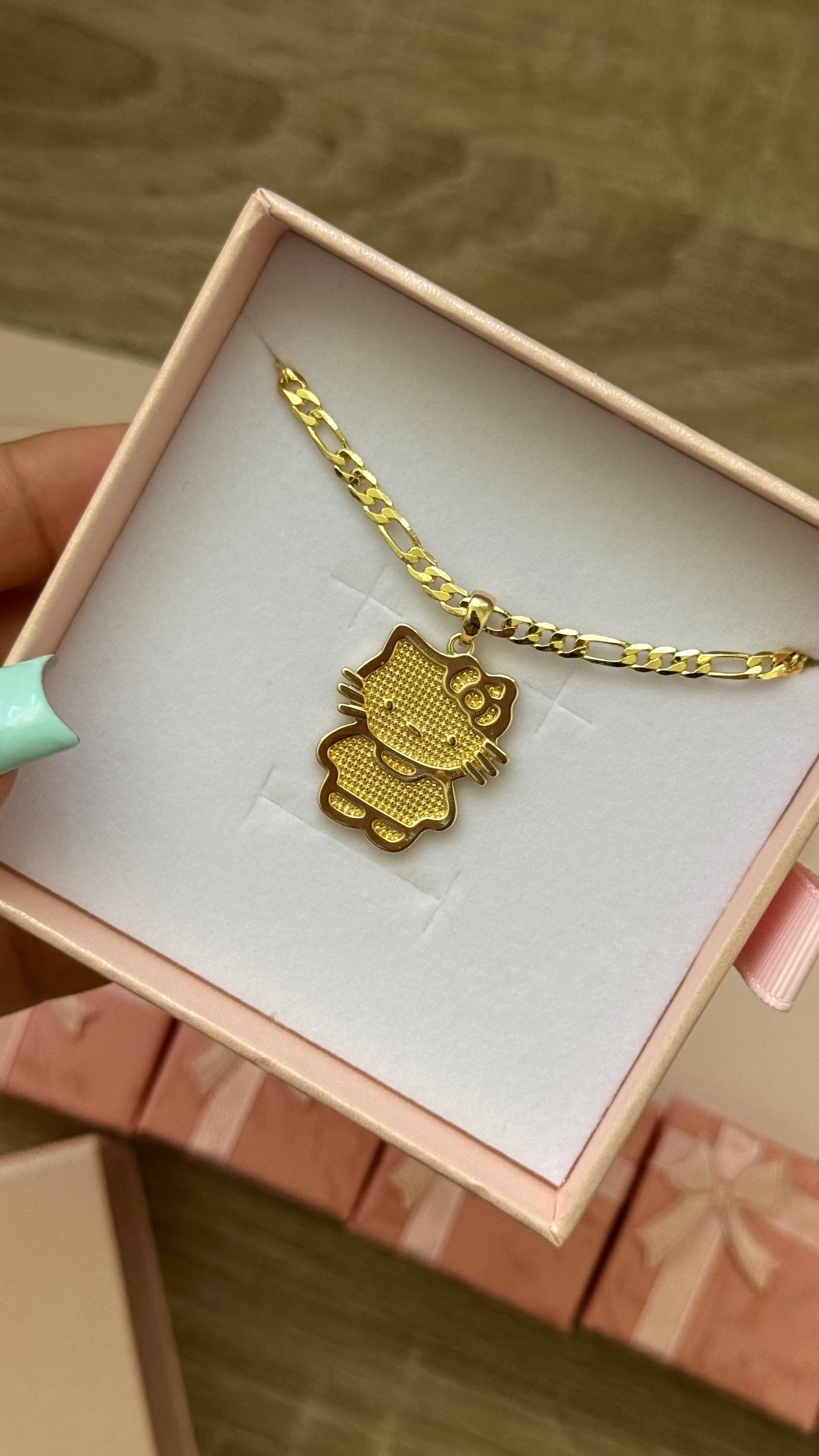 Full Hello Kitty Necklace - 14k gold plated