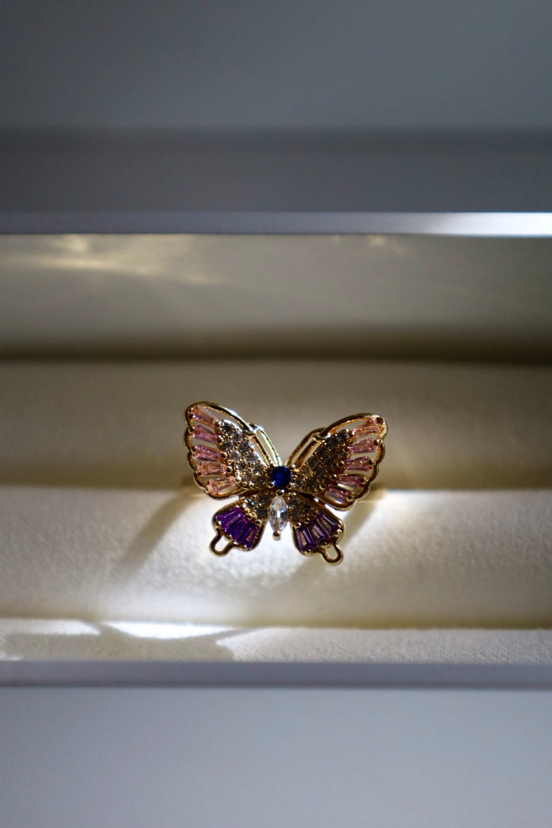 Eslie butterfly ring (adjustable)
