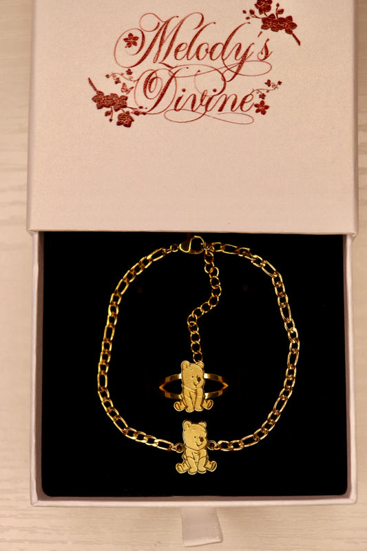 Winnie the Pooh bracelet and ring set